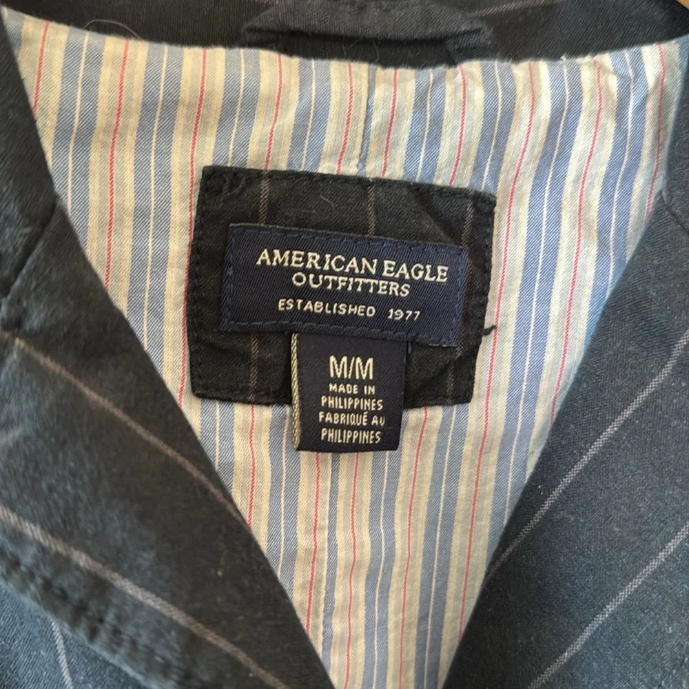 American Eagle Medium Jacket‎ Button Down Black Pinstripe Blue Stripe Interior